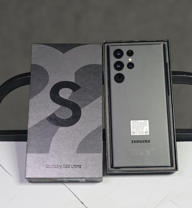 Samsung S22 ULTRA 256gb (рассрочка)