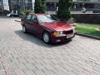 BMW 318 (2.0)E36