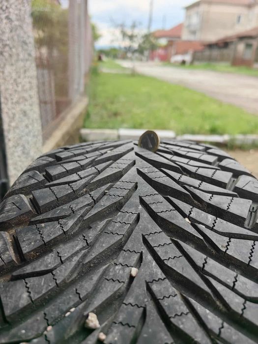 Нови всесезонни гуми 18ки за джип