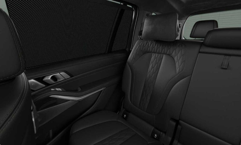 BMW X7 xDrive40i (G07) с гарантии в наличии