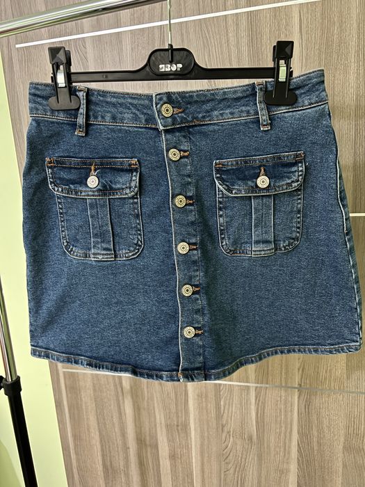 Дамски поли размер С и М различни текстури Hm Mango Mohito Daphne