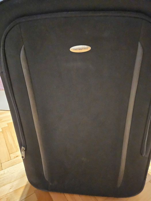 Куфар на марката  Samsonite размери 70/46/26