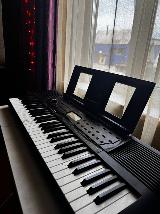 Синтезатор Yamaha