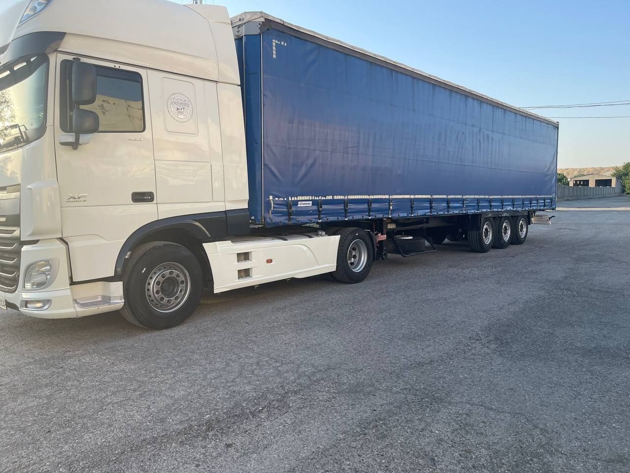 DAF XF460 EURO 6 + KRONE прицеп Сотилади