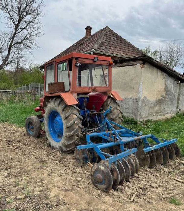 Vând tractor Fiat 640–64 CP, 4 pistoane – stare foarte buna intretinut