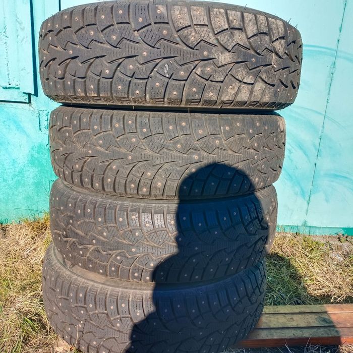 Продам зимние шины r14