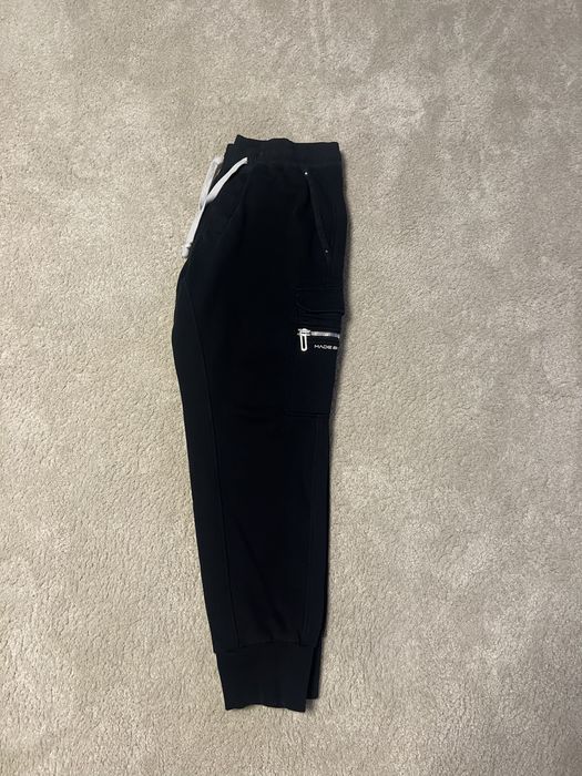 Pantaloni made by society