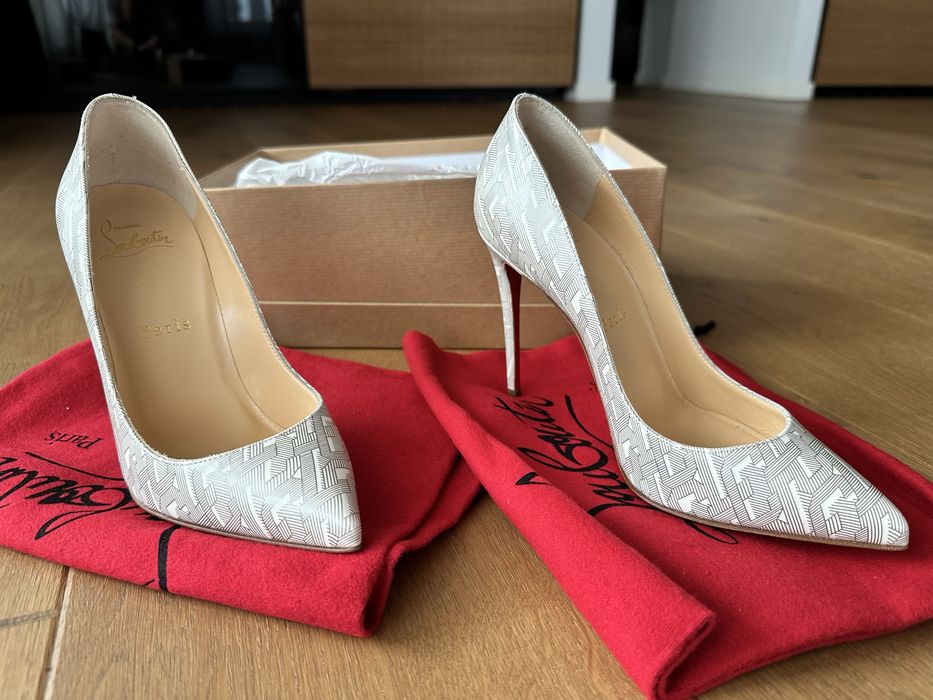 Christian Louboutin Pigalle Follies 100