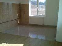 Casa pe un singur nivel, 3 dormit., 700 mp teren, zona Castelului