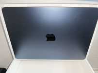 Mackbook Air 13 chip M2 8GB 256GB SSD 13,6 inch + Magic Mouse negru