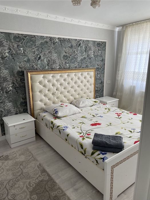 Сдам посуточно квартира и по часам ест kaspi red район космос