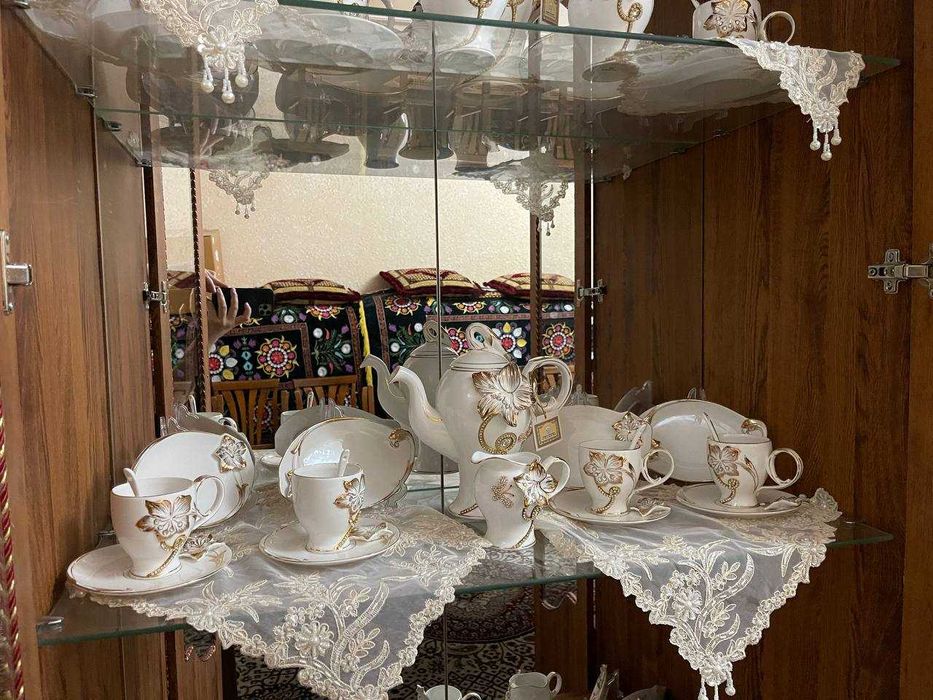 набор сервиз сотилади