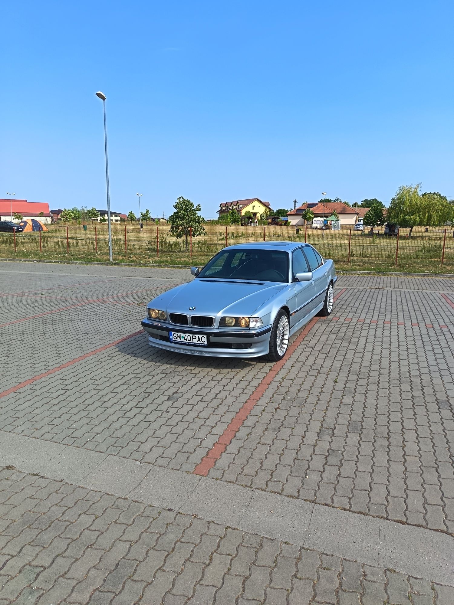 BMW E38 2.8 benzina