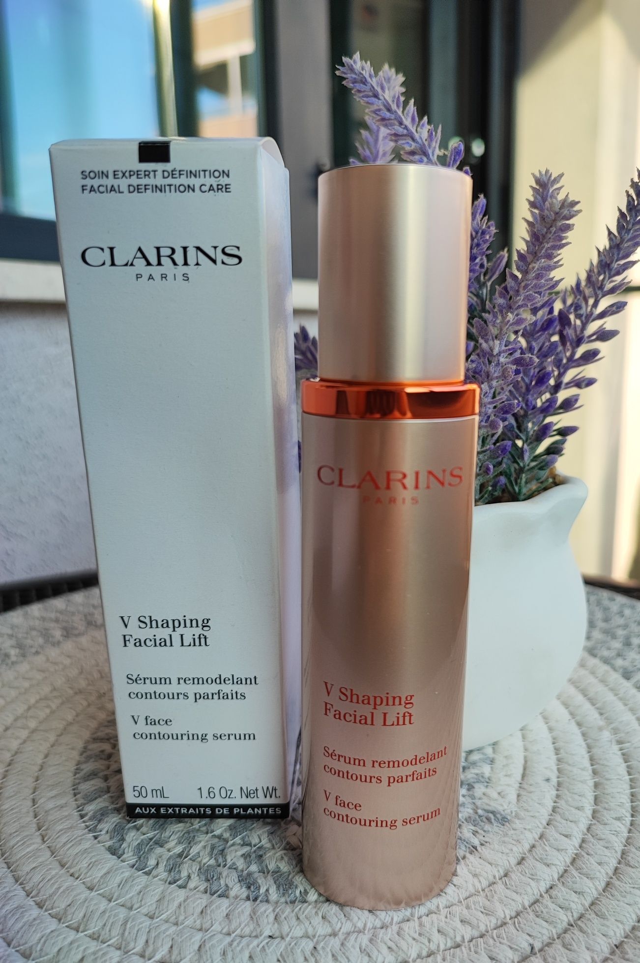 Clarins PARIS козметика