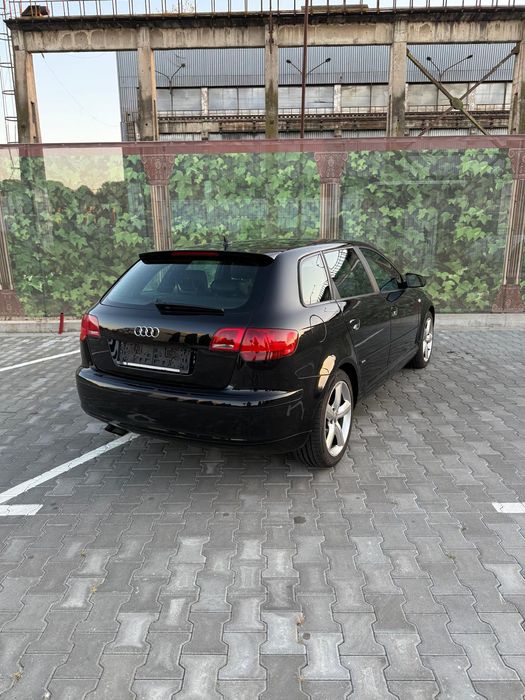 Audi A3 Automat 2.0 140 cp 2008 *S Line *Navigație *Semipiele *Pilot *