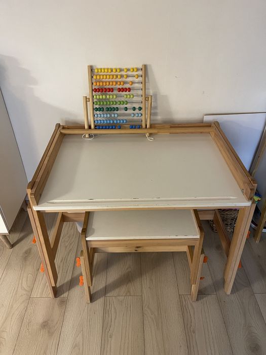 Birou si bancuta reglabile Ikea