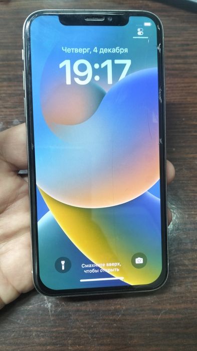 Айфон Х 256г в хорошем состоянии