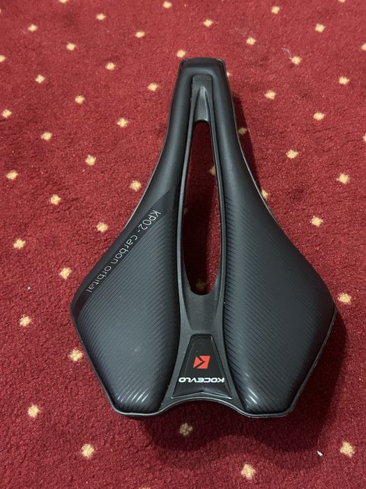 Sa pentru bicicleta / cursiera, din carbon