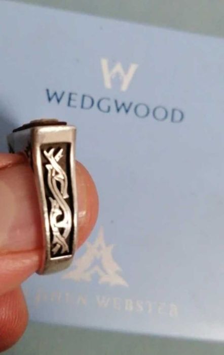 Inel Stephen Webster Wedgwood limited edition