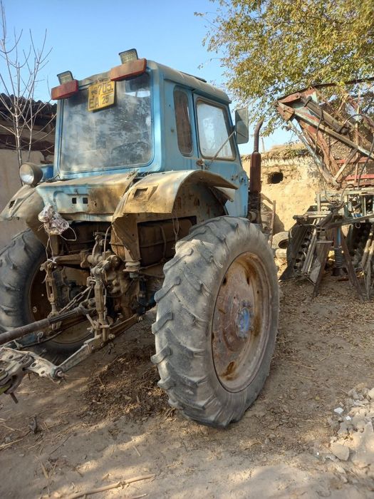 Belarus Mtz 80x Kurak moshina sotiladi