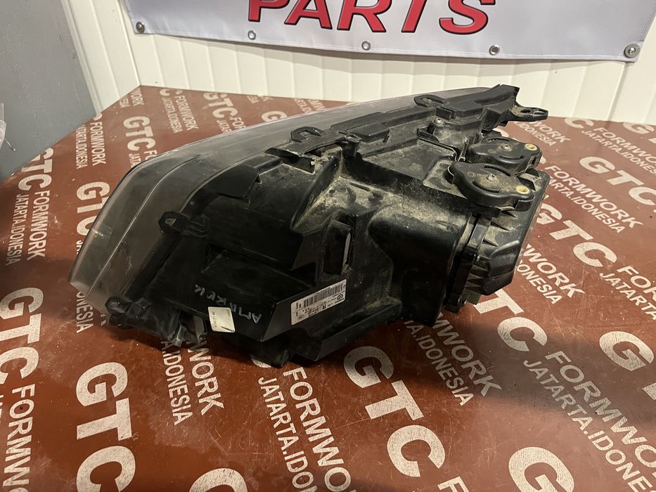 Фар VW Amarok 2017- 2бр