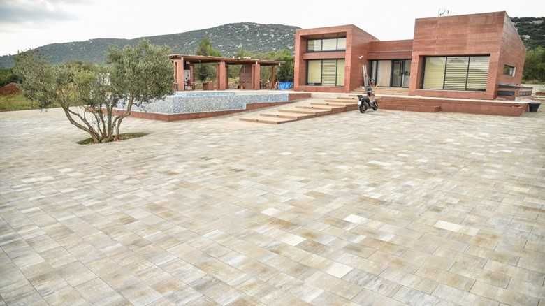 Pavaje/Pavele/Dale,Garduri,Semmelrock ,Symmetrica,Elis,Petra Bucuresti