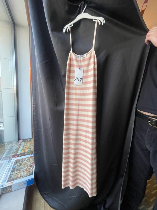 Рокля зара М размер