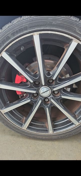 Vând jante cu cauciucuri de iarna noi  225 40 18