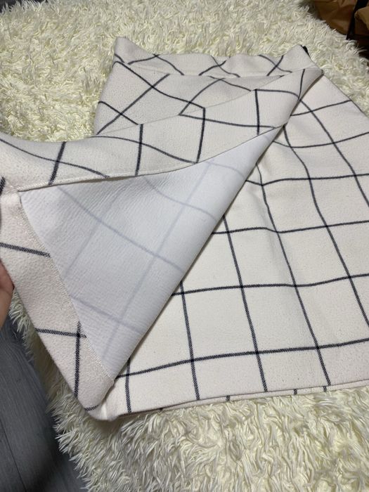 Fusta Zara groasa dama