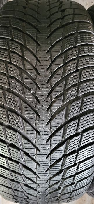 2 anvelope 235 45 18 nokian iarna 2023 7,2mm