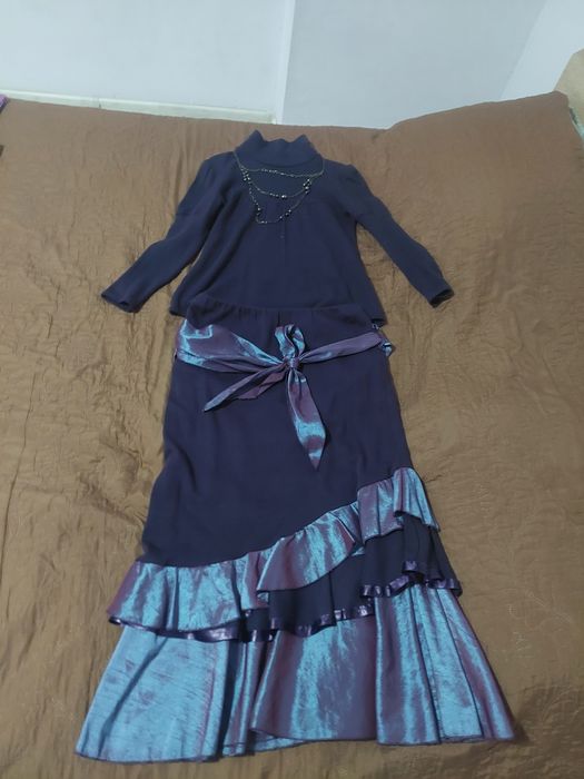 Дамски комплект блуза и пола - Италиански - размер L