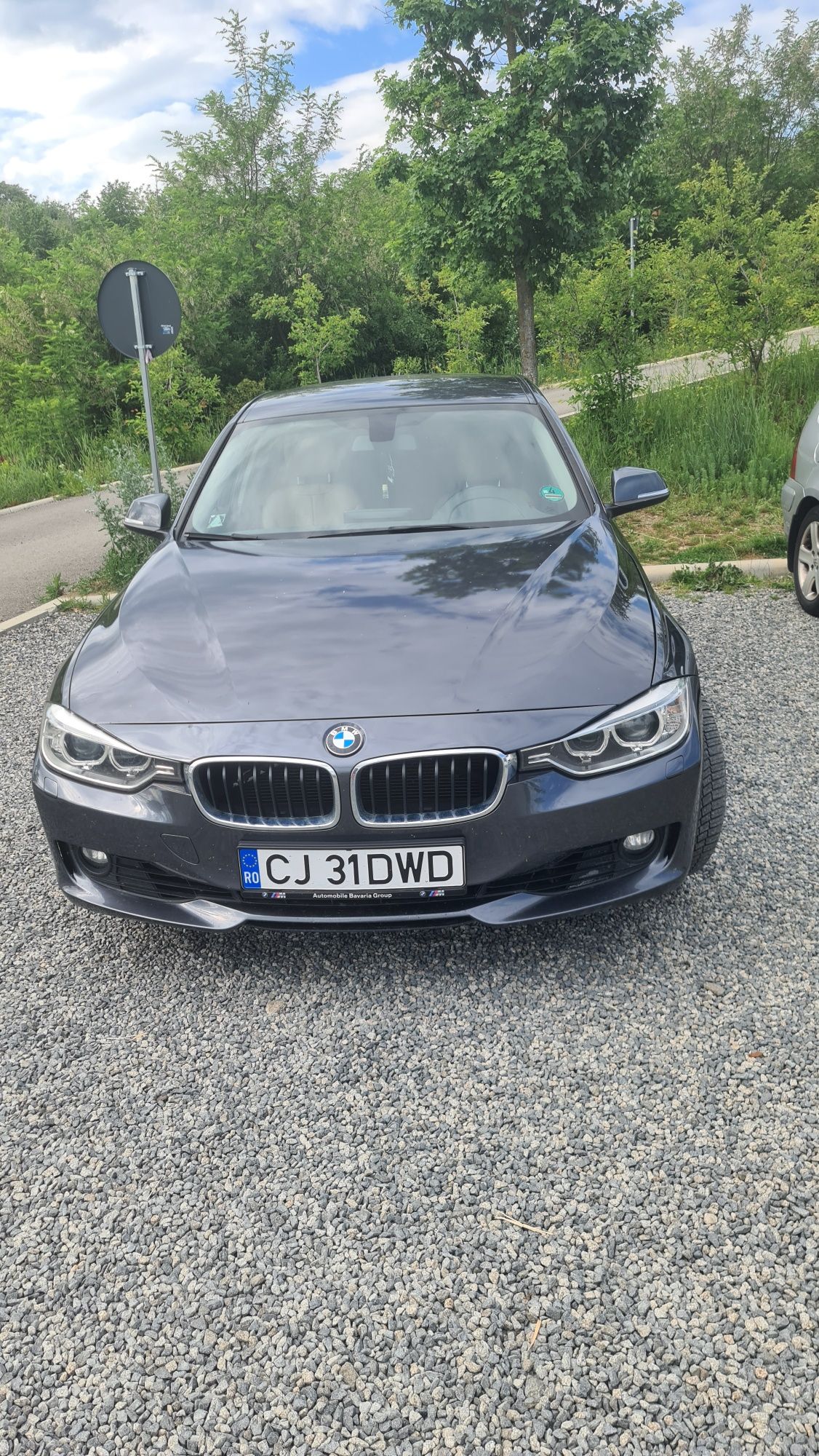 BMW 320 i 184 cp