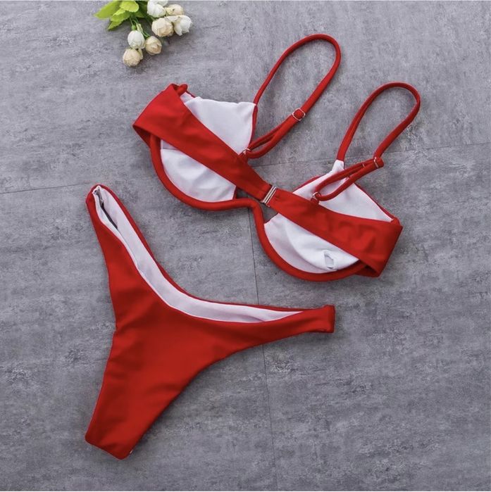 Costum de baie C58 (Daira-Shop.ro) rosu negru tanga push up sarma cupe