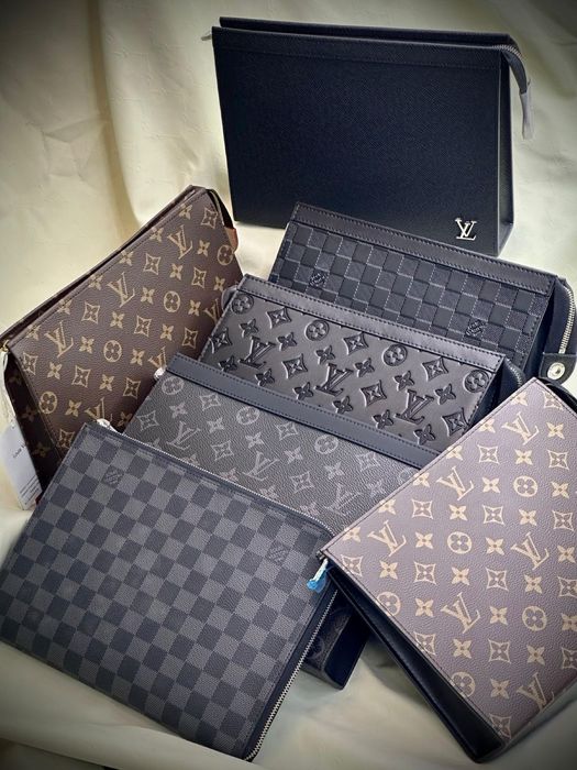 Чанта / тип плик Louis vuitton