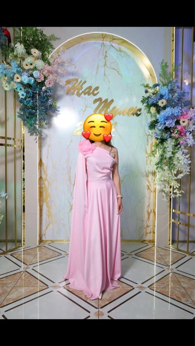 Продам вечернее нежное платье