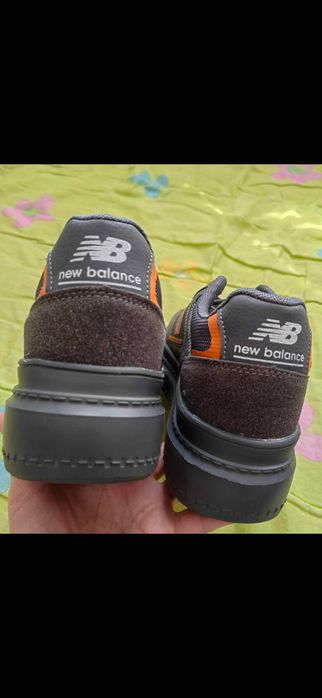 Маратонки 40 рр, велур, текстил и кожа