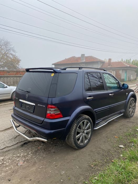 Продава се на части може и цял/ ръчка w163 230.Газ/Бензин 150кс