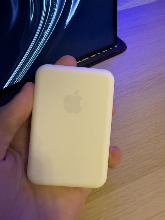Apple MagSafe Battery Pack in Stare buna