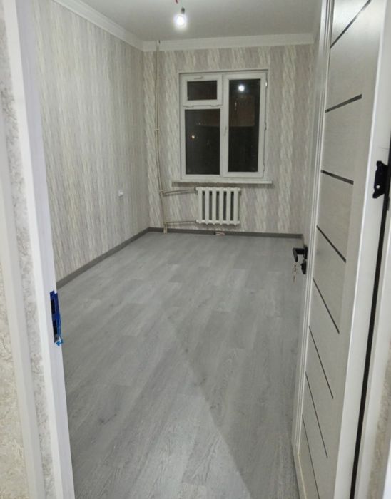 Продаю на Авиасозлар  2/2/4