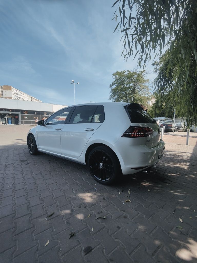 VW golf 7 GTE plug in hybrid 205cp 117000km full option Volskwagen