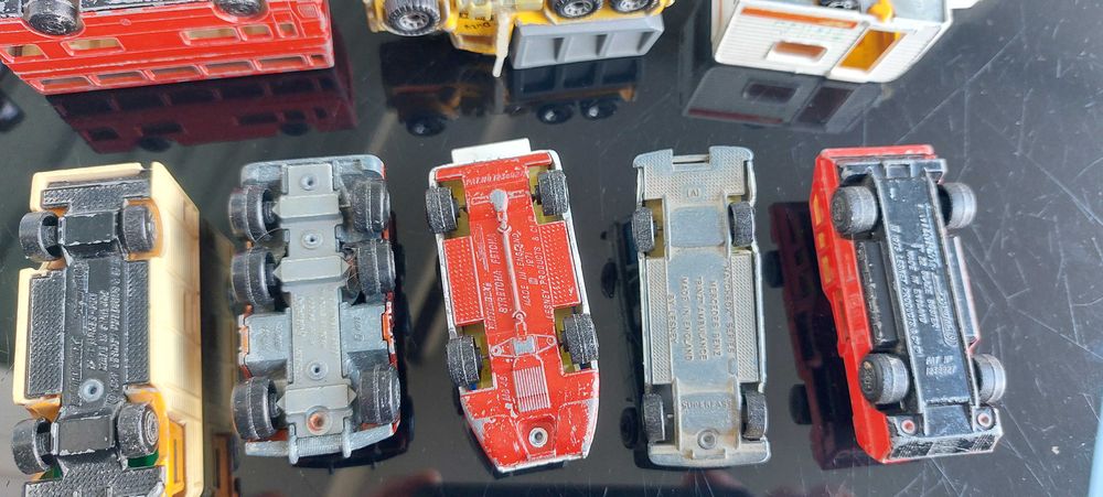 Мачбокс. Лот от 10бр. метални колички MATCHBOX