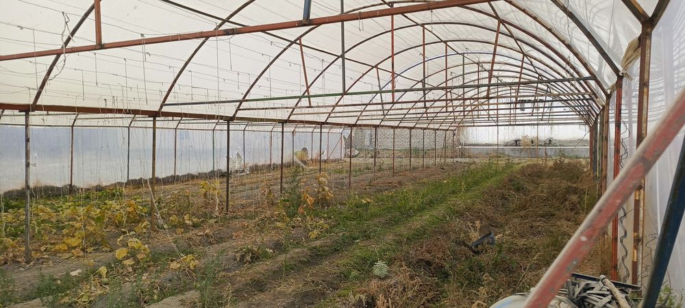 Parnik kantenerdan yasalgan ANDIJON USLUBIDA gi ISSIQXONA Sotiladi