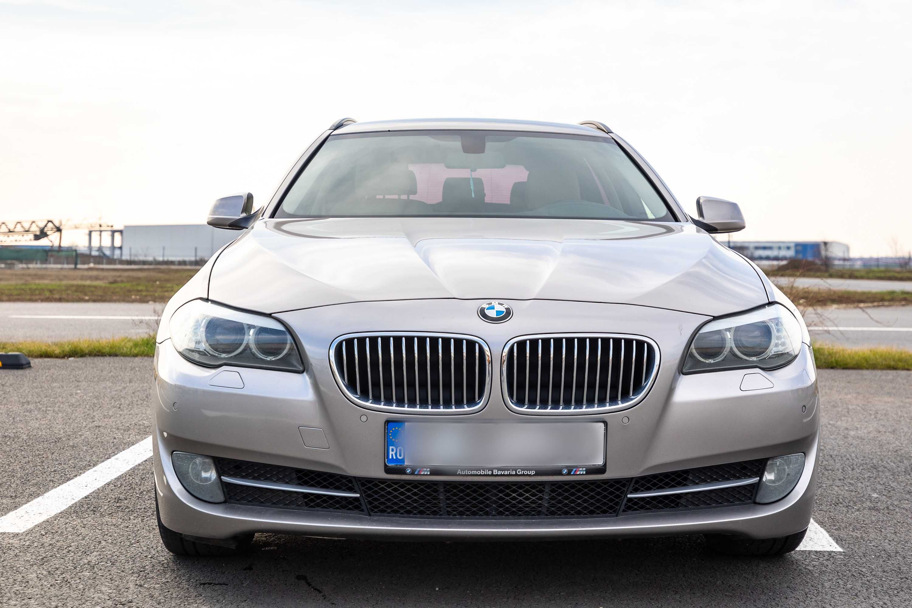 BMW Serie 5 Xdrive, stare excelenta, automat, distributie schimbata