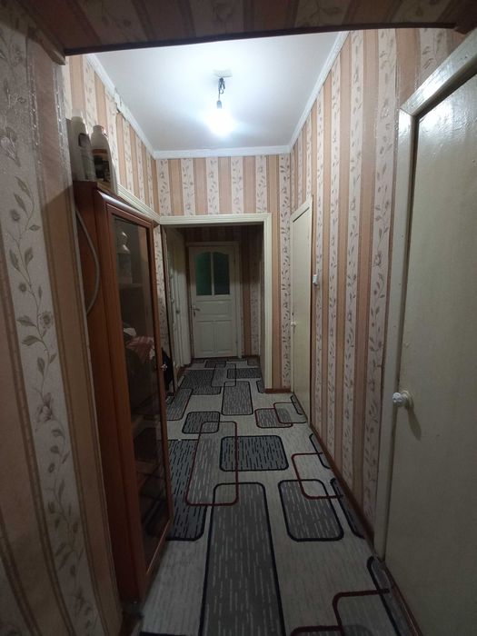 Sergile 5. 3 metro bekatiga 2 minutli yo'l  uy sotiladi 2 xonali 60 kv