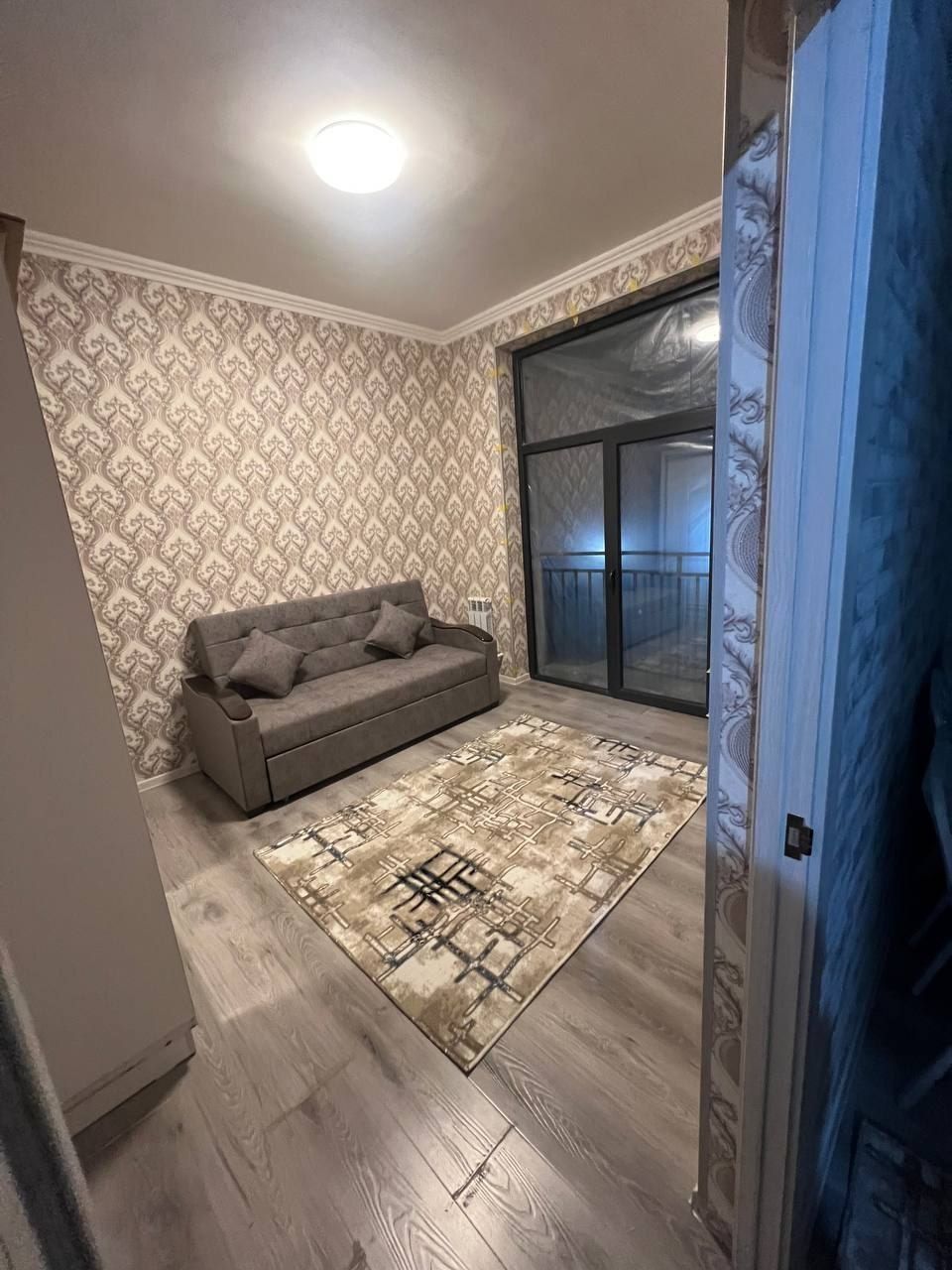 Sergeli Choshtepa metro yaqinida kvartira arendaga