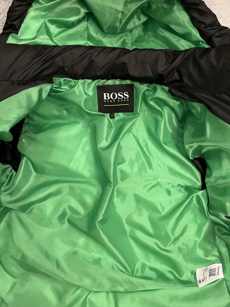 Hugo boss яке