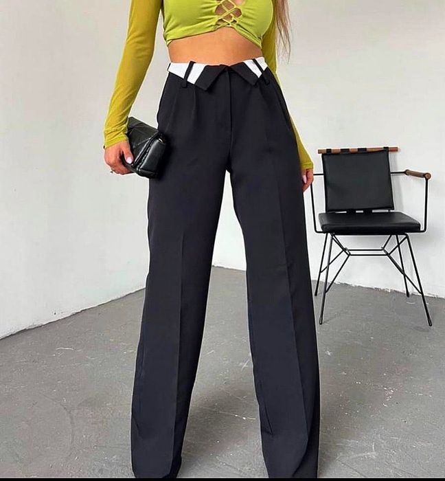 Lichidare stoc-costume/colanti etc