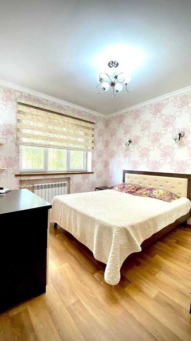 Госпитальный м-в  ориентир; 328- школа 77 - серия планировка