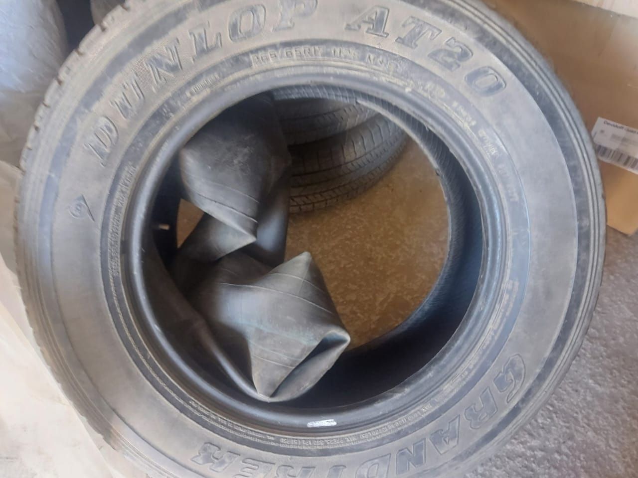 Продаются шины r17 265/85