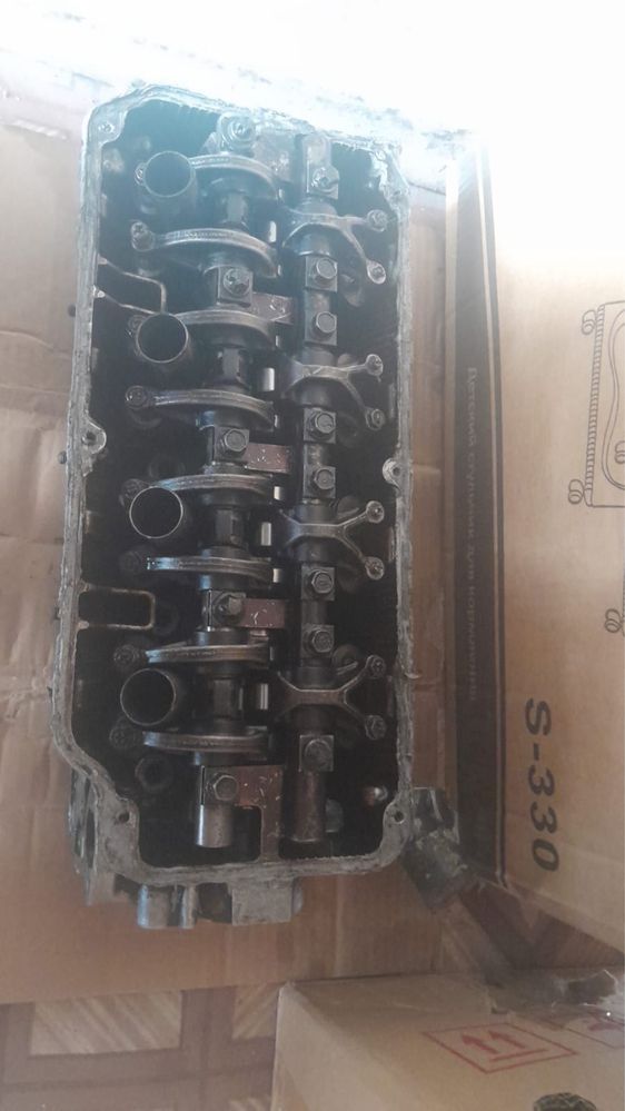 Продам головку 1.8 автомат срочно